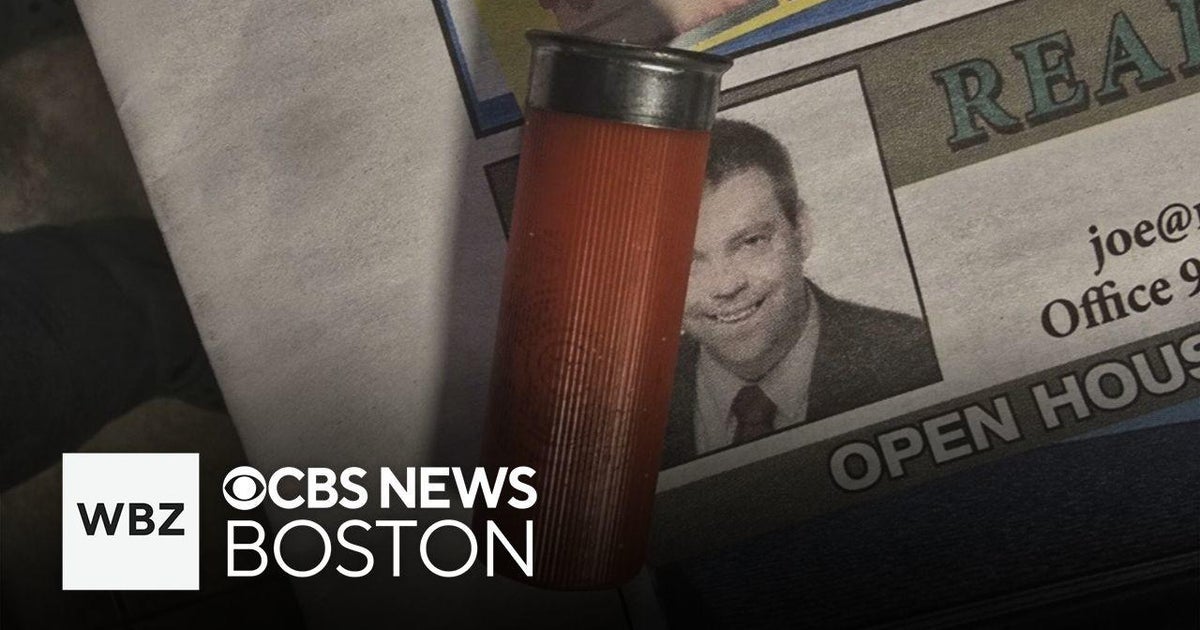 Video shows stranger leaving shotgun shell and blank check on ...