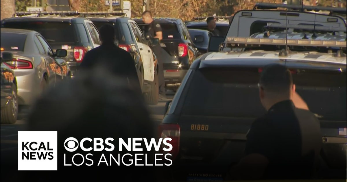 Armed suspect shot by LAPD in Eagle Rock - CBS Los Angeles