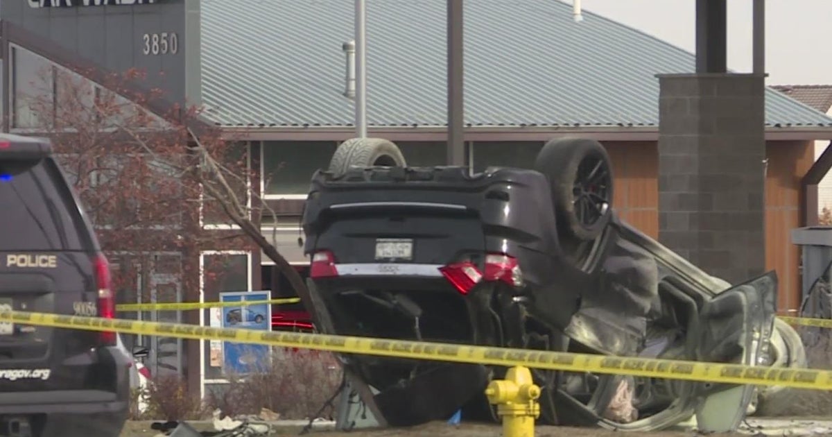 Man with outstanding warrant arrested after deadly Aurora crash - CBS ...