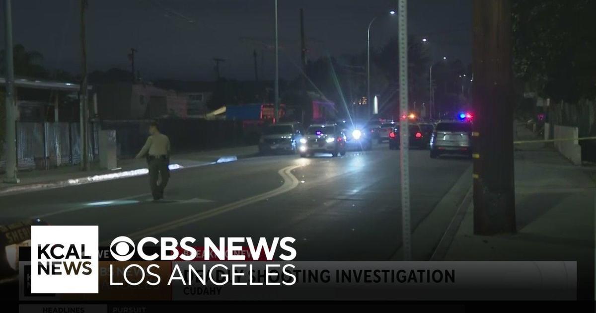 Detectives investigate Cudahy shooting death of a teenager, with another teen in critical condition - CBS Los Angeles