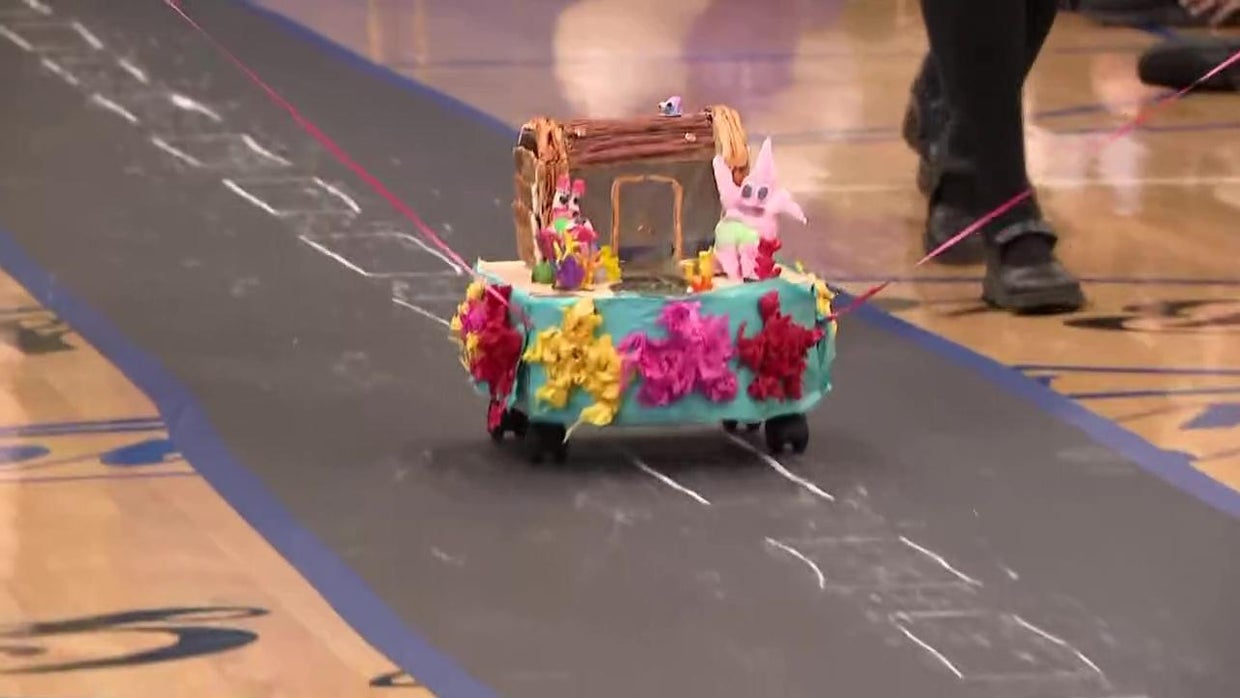 See the miniature Thanksgiving Day parade Brooklyn students put ...
