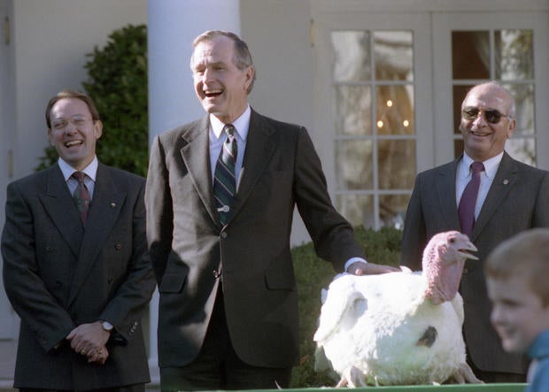 President George H. W. Bush turkey pardon 