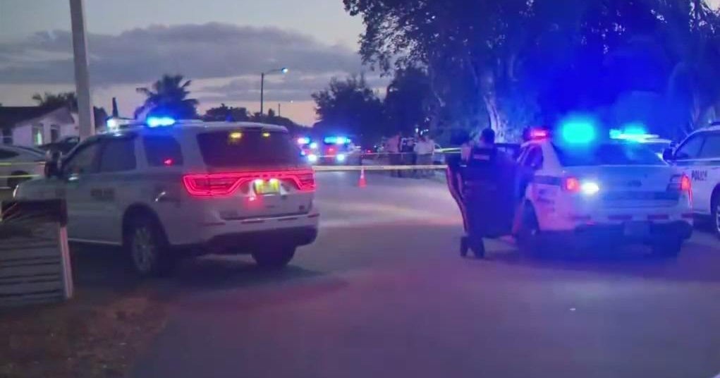Man critically injured in Southwest Miami-Dade shooting - CBS Miami