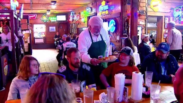 J. Gilligans, Randy Ford