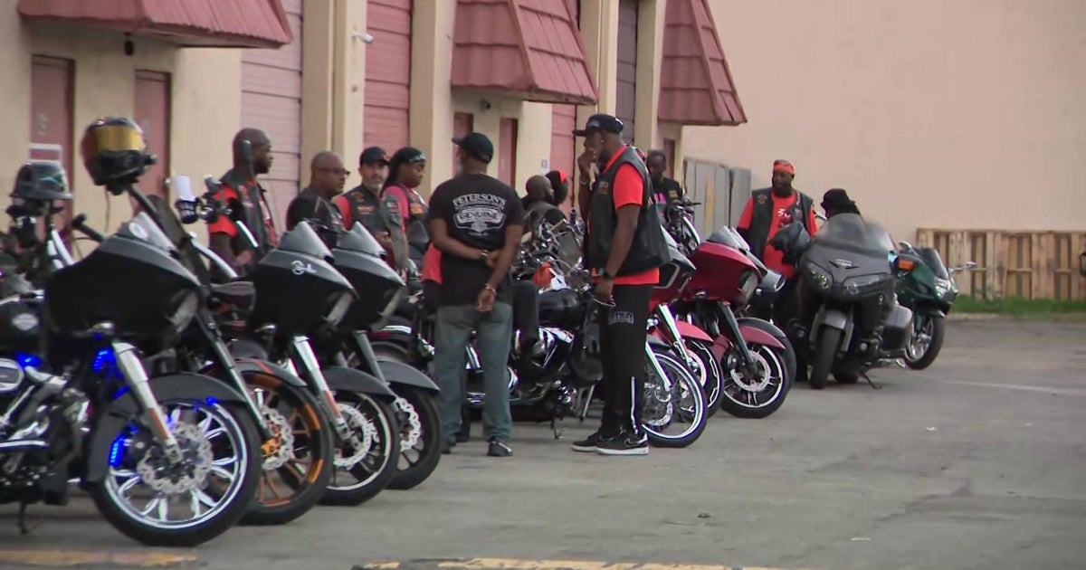 Bikers fire up engines to bring attention to killing of 9-year-old Florida City boy Bikers fire up engines to bring attention to killing of 9-year-old Florida City boy