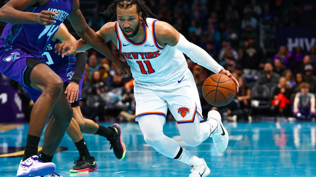 Jalen Brunson #11 of the New York Knicks drives to the basket during the second half of a basketball game against the Charlotte Hornets at Spectrum Center on November 29, 2024 in Charlotte, North Carolina. 