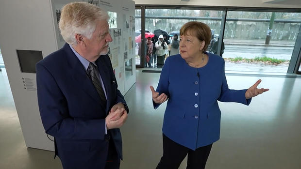 angel-merkel-with-mark-phillips.jpg 