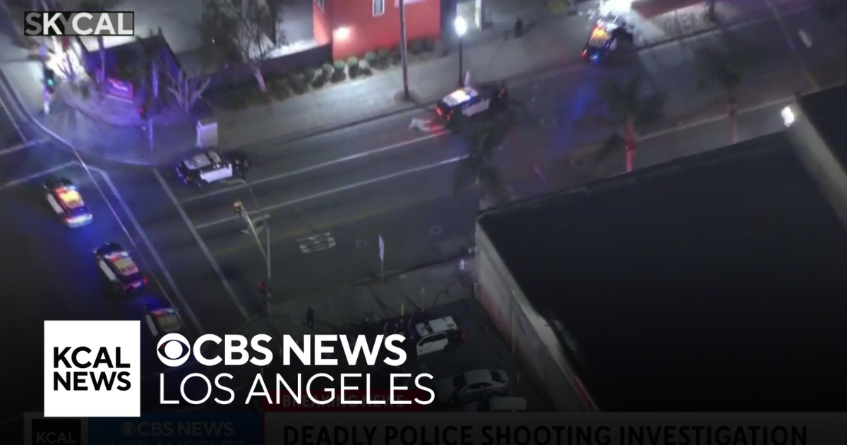Police shoot and kill man who had a fake rifle in Santa Ana - CBS Los ...