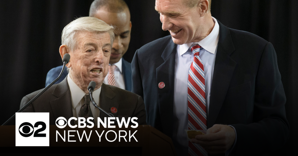 Lou Carnesecca Memorialized with Tributes and Funeral