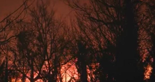 fire14.jpg 