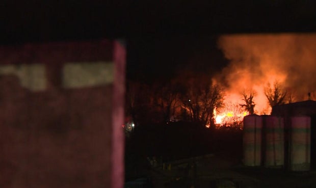 fire8.jpg 