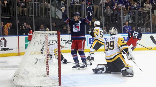 Pittsburgh Penguins v New York Rangers 