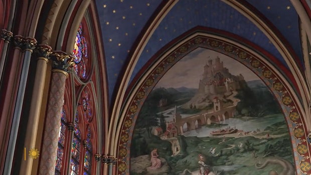 notre-dame-chapel-colors.jpg 