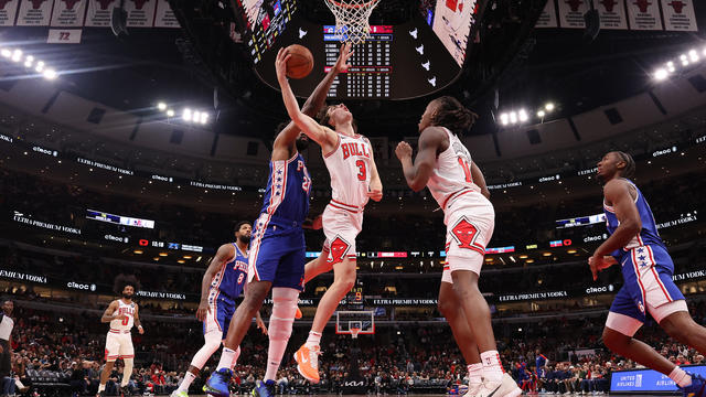 Philadelphia 76ers v Chicago Bulls 