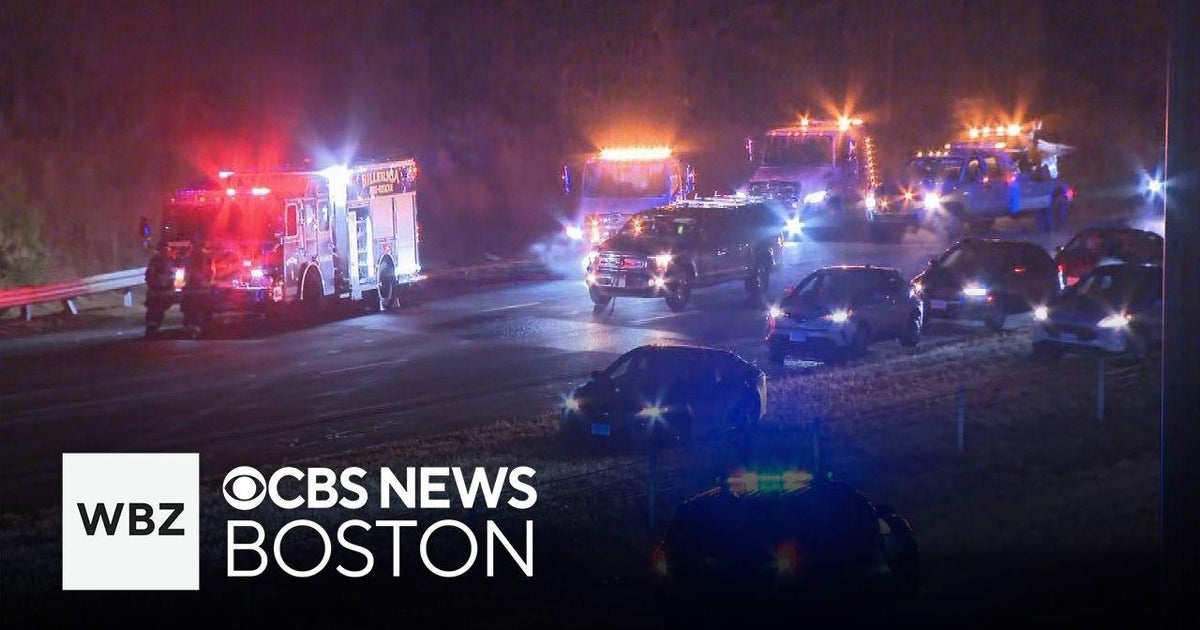 Pedestrian killed on highway in Billerica crash - CBS Boston