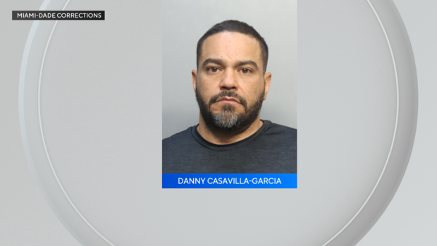 danny-casavilla-garcia-mugshot.png 