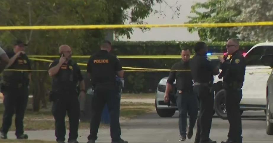 Fatal police shooting under investigation in Fort Lauderdale - CBS Miami