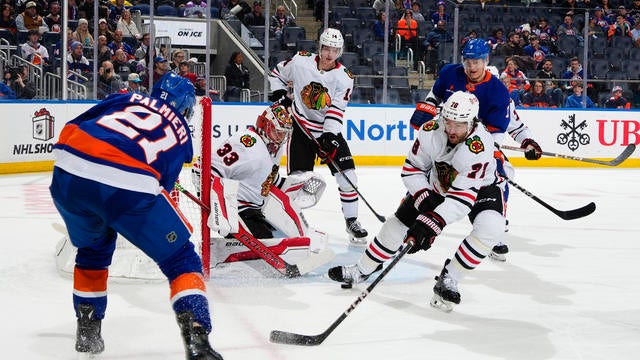 Chicago Blackhawks v New York Islanders 