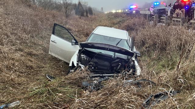 livingston-county-stolen-vehicle-crash.jpg 