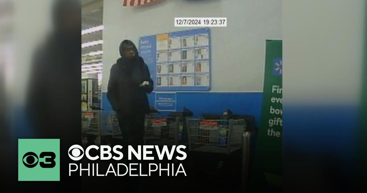 Suspects turned away over suspected counterfeit 0 bills at two Philadelphia-area stores: police