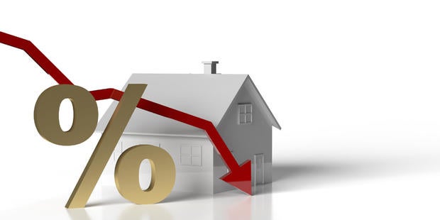 House Mortgage golden percentage symbol and falling red arrow 