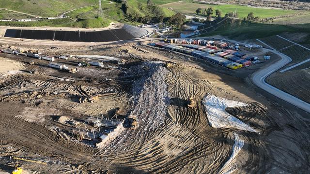 Chiquita Canyon Landfill protest 