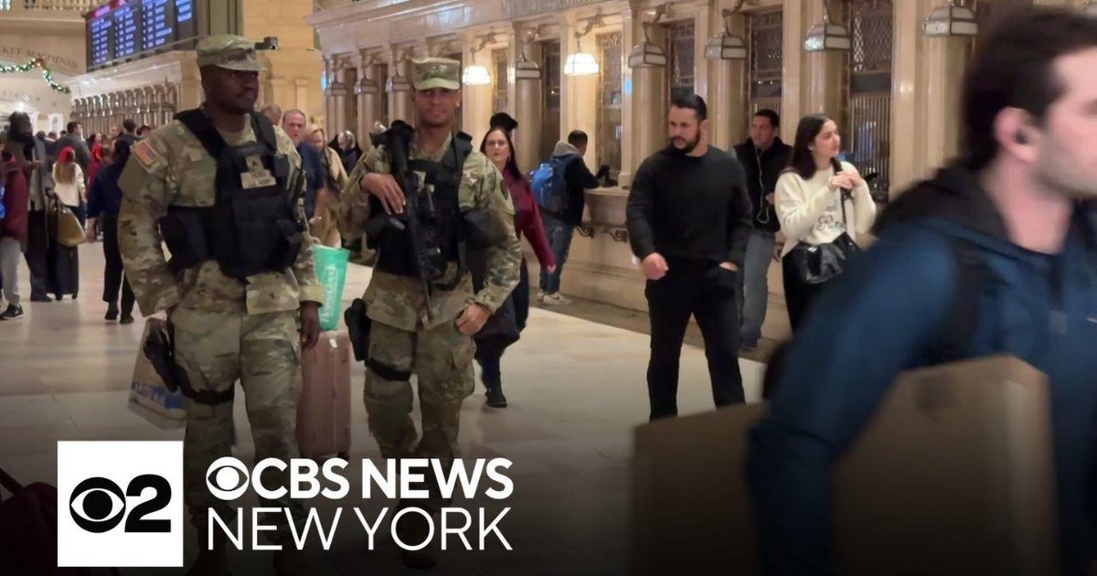 New York governor deploying more National Guard members into subway ...