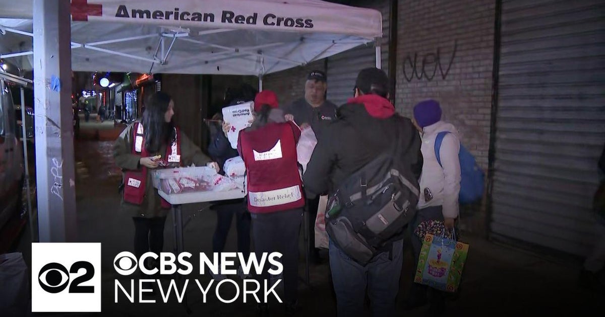 Hundreds of Bronx residents still without power 48 hours after water ...