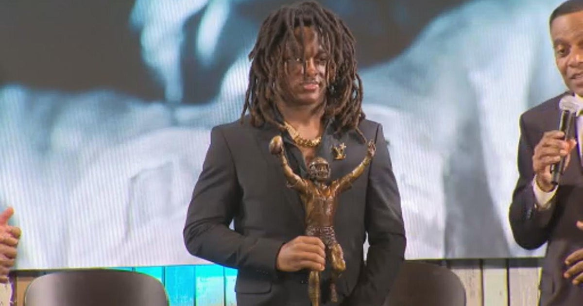 Nat Moore Trophy winner Malachi Toney named MaxPreps 2024 Florida High School Football Player of the Year Nat Moore Trophy winner Malachi Toney named MaxPreps 2024 Florida High School Football Player of the Year
