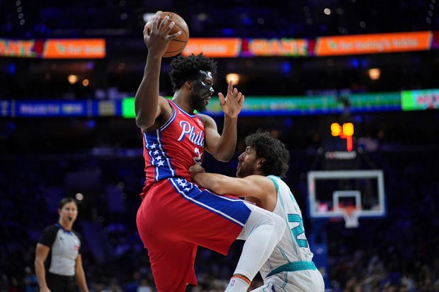 Hornets 76ers Basketball 