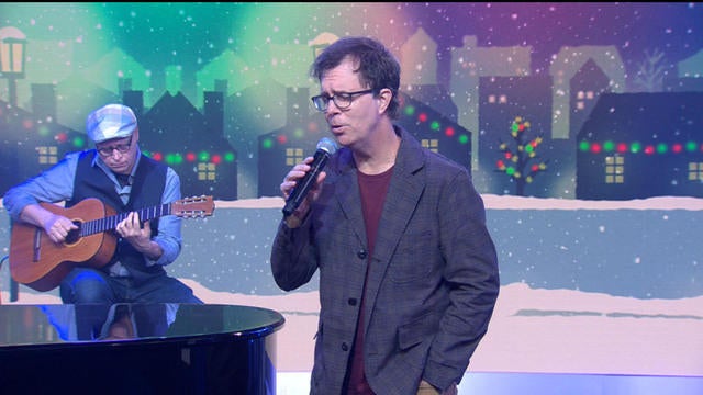 1221-satmoses-benfolds-xmassong-3420939-640x360.jpg