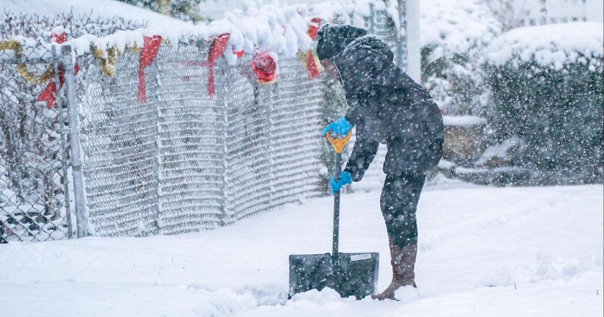 Winter weather could snarl holiday travel in parts of the U.S.