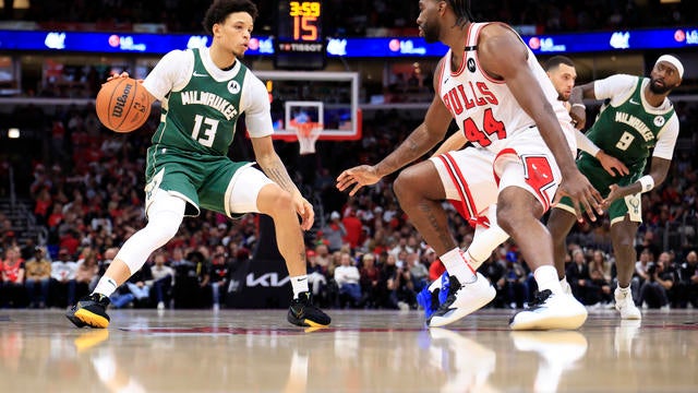 Milwaukee Bucks v Chicago Bulls 