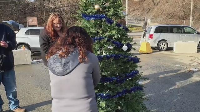 kdka century iii mall christmas tree 