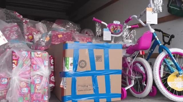 Detroit rapper hosts annual Adopt-A-Block program on Christmas Day 