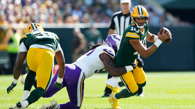 Minnesota Vikings v Green Bay Packers 