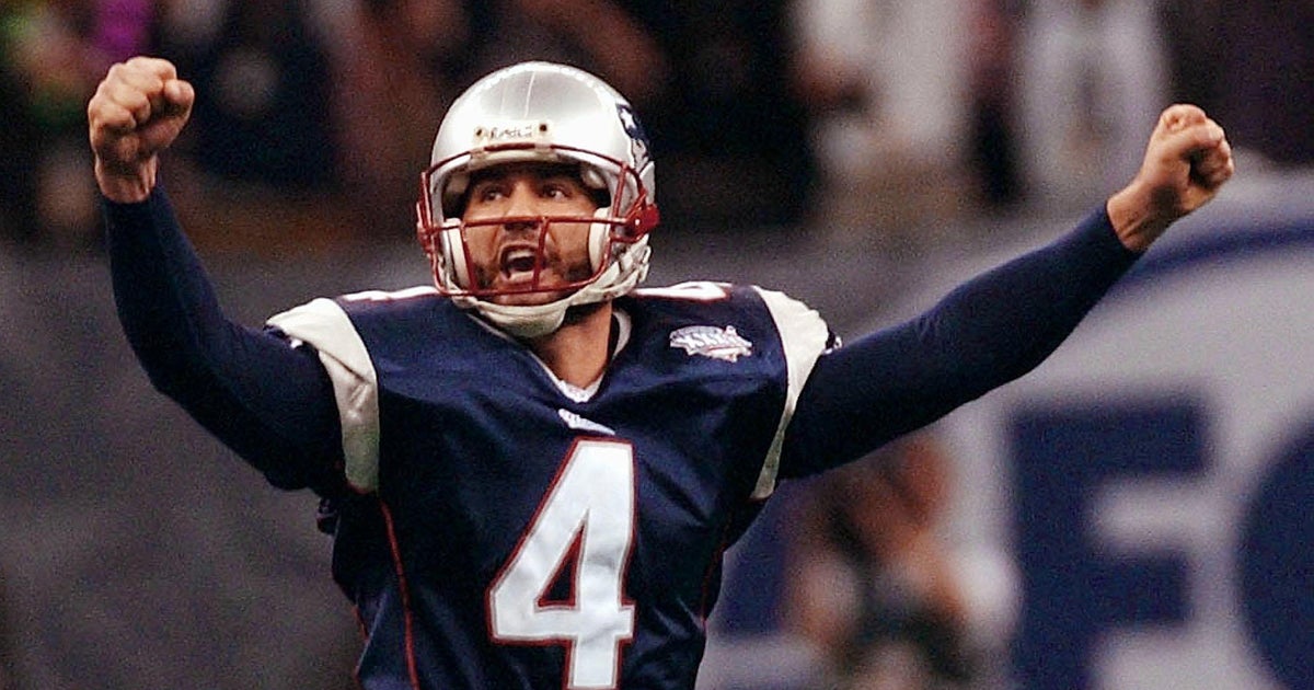 Vinatieri, Wayne Named Hall of Fame Finalists