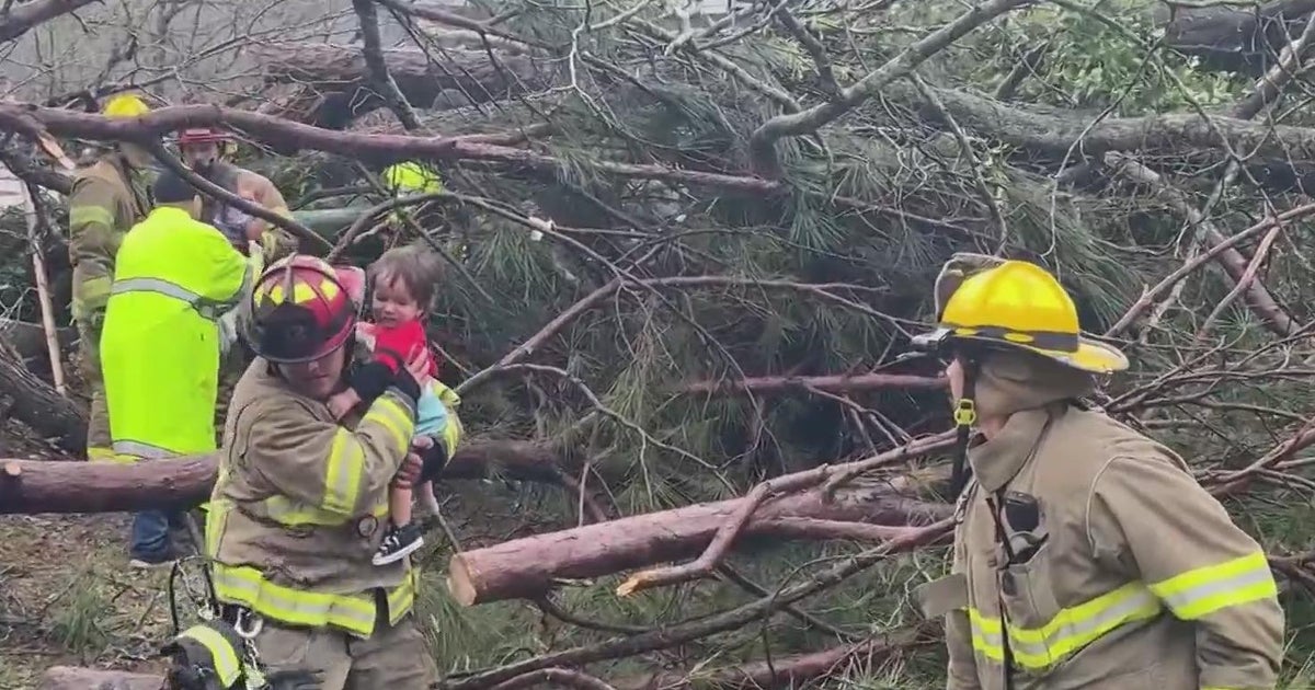 Multiple tornadoes rip through Texas and Mississippi; at least 2 people ...
