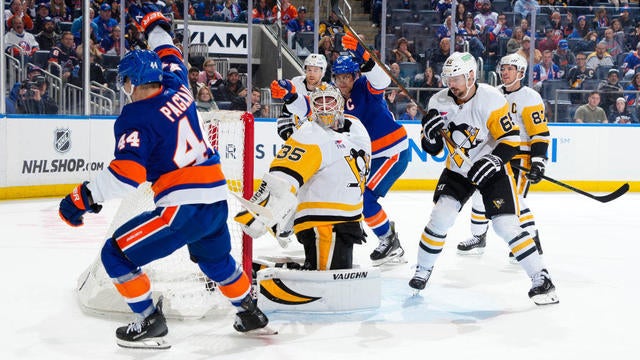 Pittsburgh Penguins v New York Islanders 