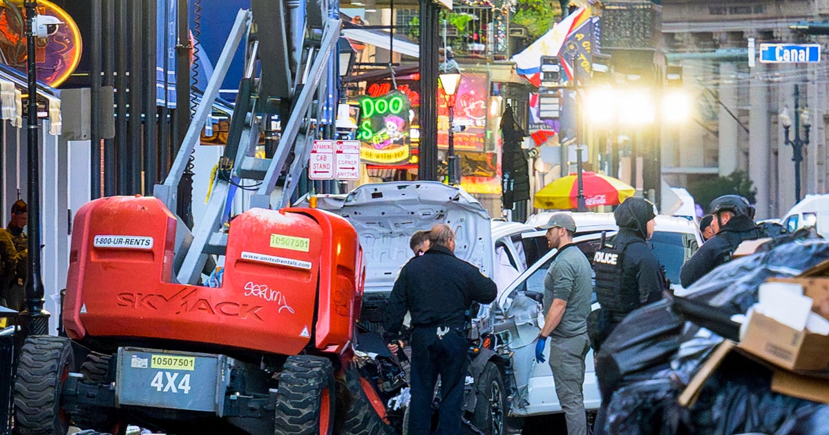 Witnesses describe horrifying scene after deadly car attack on Bourbon Street in New Orleans: "Nothing we could do"