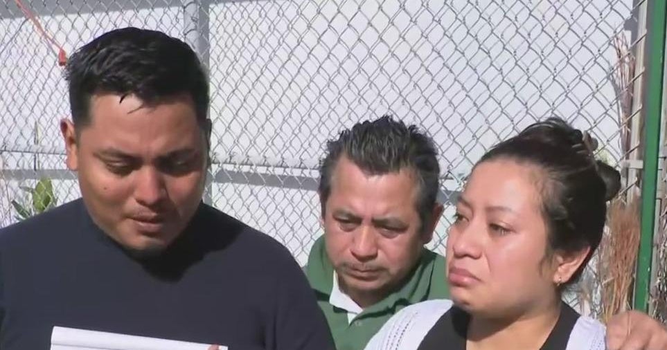 Parents heartbroken after daughter killed by stray bullet on New Year’s Day in NW Dade Parents heartbroken after daughter killed by stray bullet on New Year’s Day in NW Dade