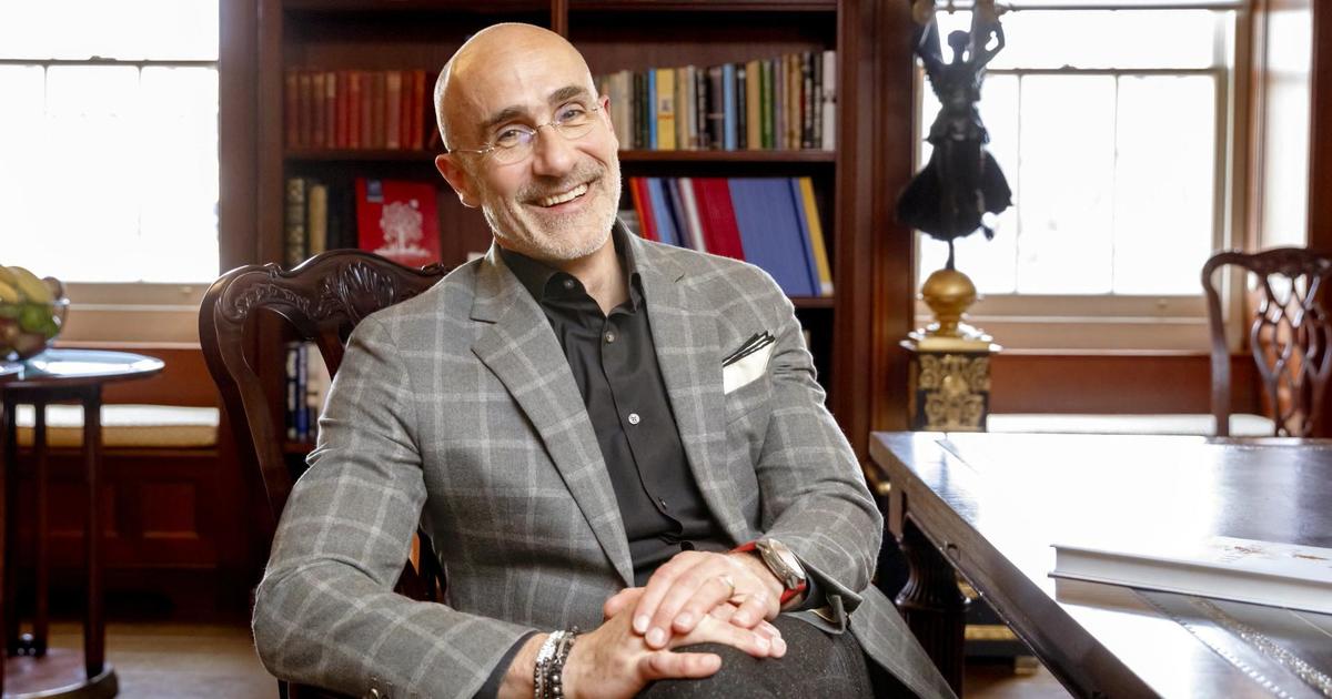 Arthur Brooks on why small New Year's resolutions can lead to lasting happiness