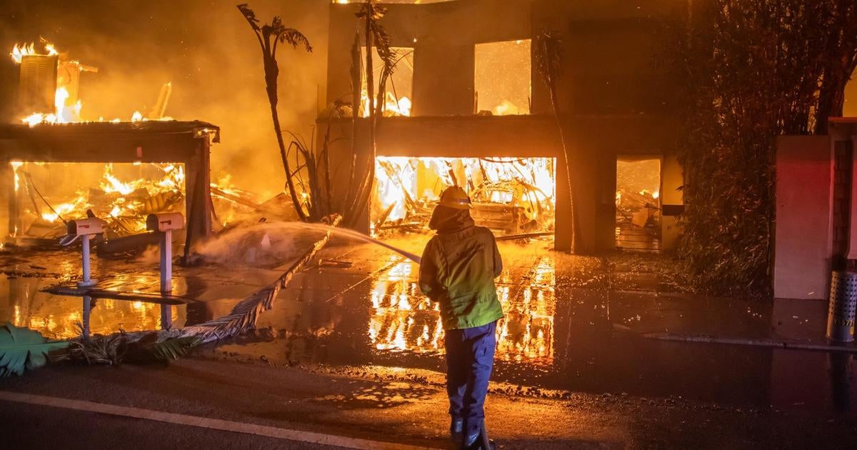 Officials give update on Los Angeles area wildfires that have killed at least 2 | Special Report