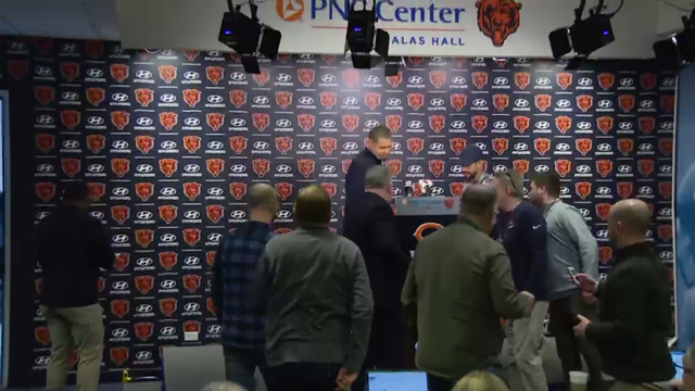 bears-news-conference-0107.png 