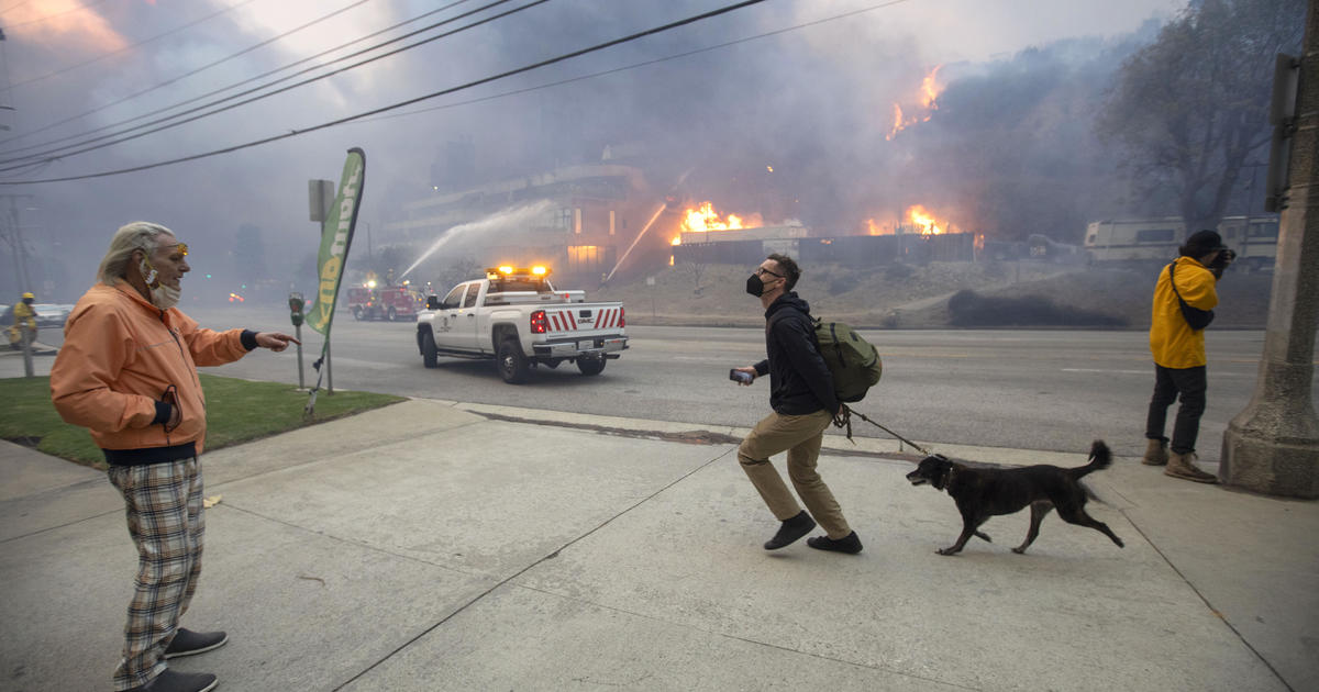 Los Angeles sports teams donate  million to fire victims