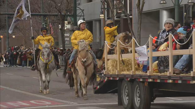 stockade-parade-lu21-frame-3333420.jpg 