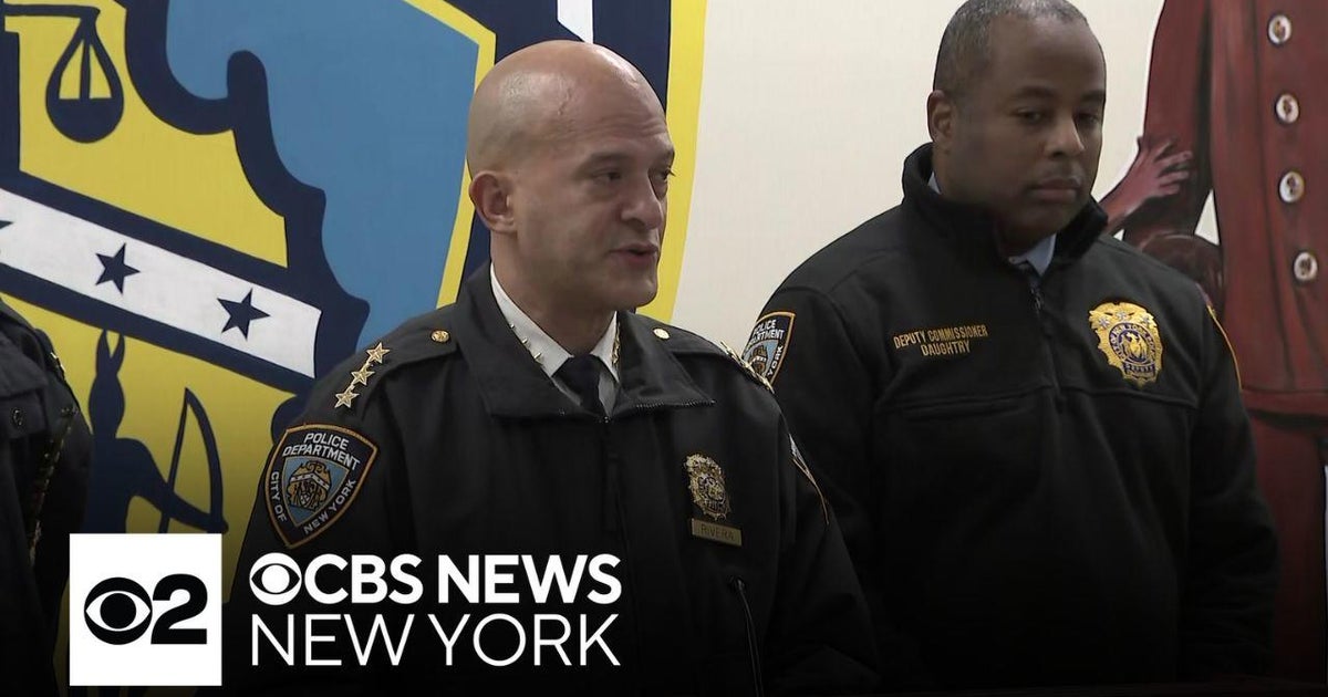NYPD provides update on Brooklyn shooting, deadly Bronx stabbing - CBS ...
