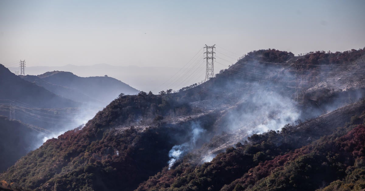 California fires death toll rises as L.A. area braces for more winds: Live Updates