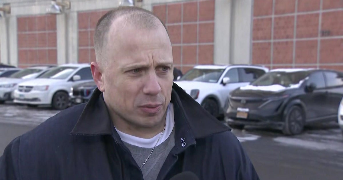 1st person to breach U.S. Capitol grounds on Jan. 6 released from custody in NYC