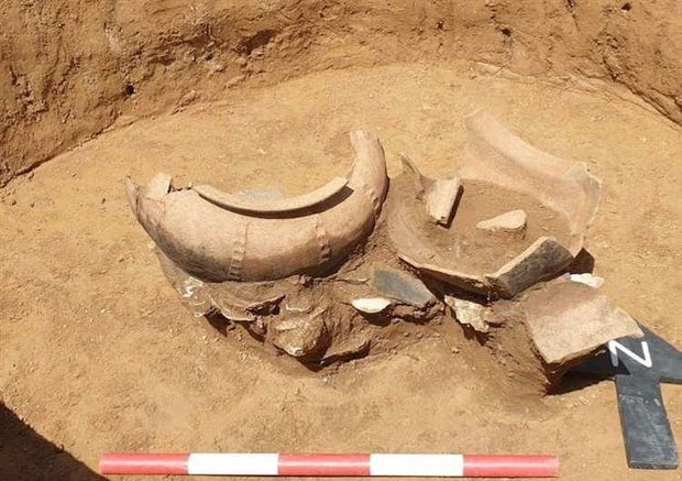 Bronze Age pottery